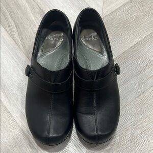 Dansko size 39 like new / GUC